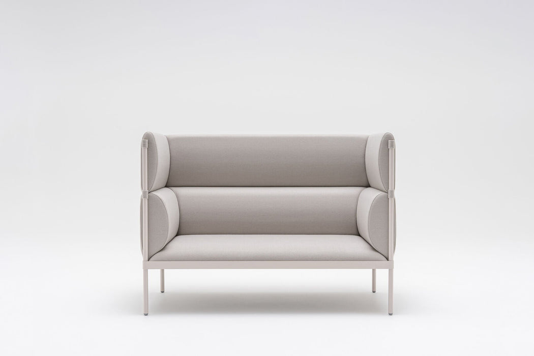 Stilt Sofa High Backed SOFT SEATING mdd. 